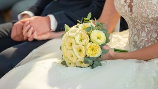 In Deutschland wurden 2024 349.200 Ehen geschlossen, wie das Statistische Bundesamt mitteilt. (Symbolbild)