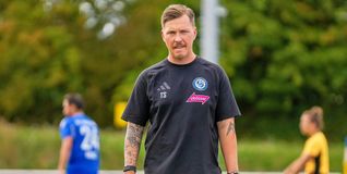 Thomas Siegmund und der VfL erwarten am Samstag den TV Echterdingen im Floschenstadion.