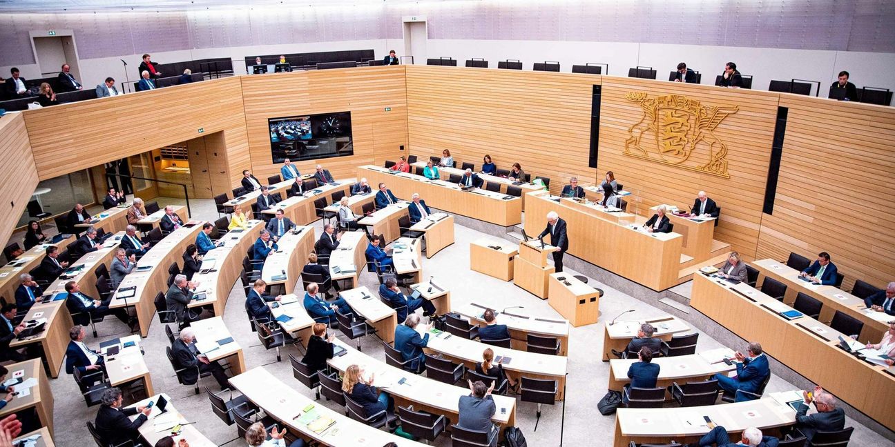 Frauen sind im baden-württembergischen Landtag dramatisch unterrepräsentiert. Foto: imago images/7aktuell