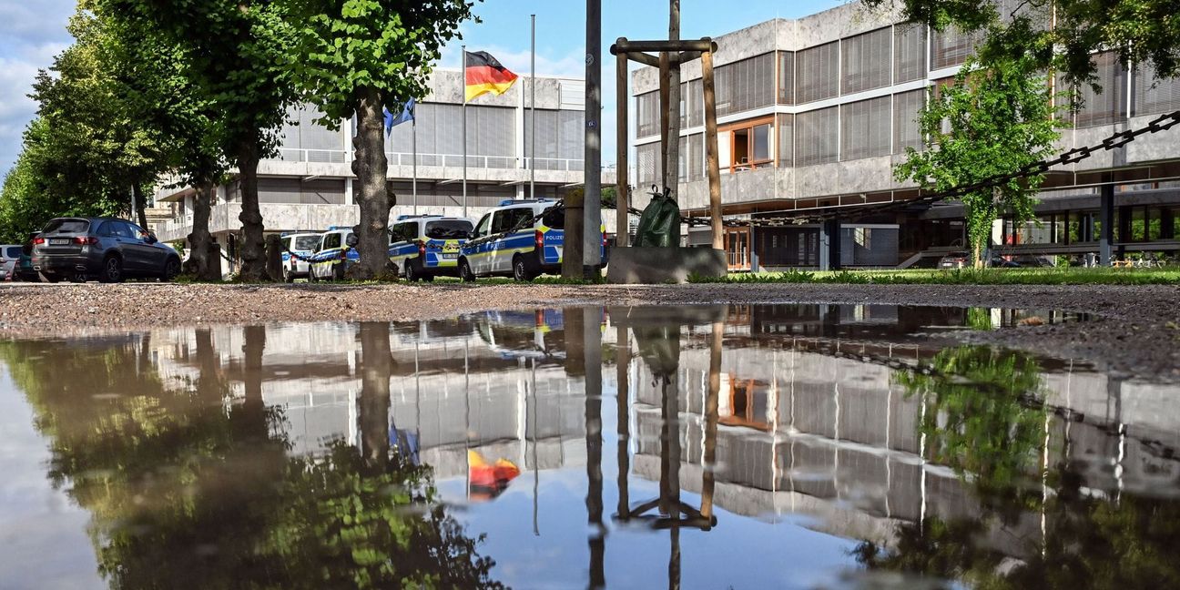 Kritiker sehen die Reform des Klimaschutzgesetzes als Aufweichung - Umweltverbände schalten nun das Bundesverfassungsgericht ein. (Archivbild)