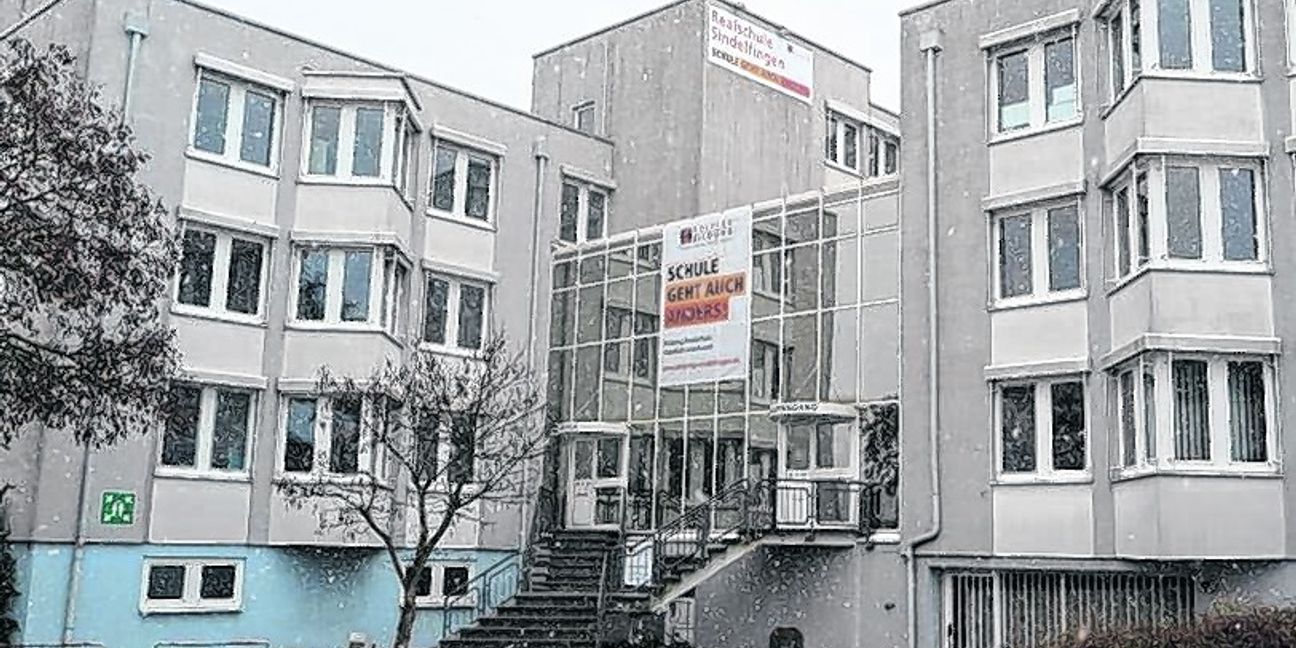 19 Schüler besuchen derzeit die beiden Klassen der Kolping-Realschule in der Otto-Hahn-Straße. Bild: Groß