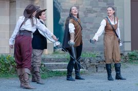 „Die Tochter des Musketiers“ startet in Renningen.