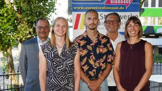 Vorfreude auf Olympia: VfL-Präsident Dr. Heinrich Reidelbach, Jessica-Bianca Wessolly, Constantin Preis, Sponsor Eberhard Elsässer und Carolina Krafzik (von links). Der Hindernisläufer Velten Schneider ist derzeit im Höhentrainingslager in den Schweizer Alpen.