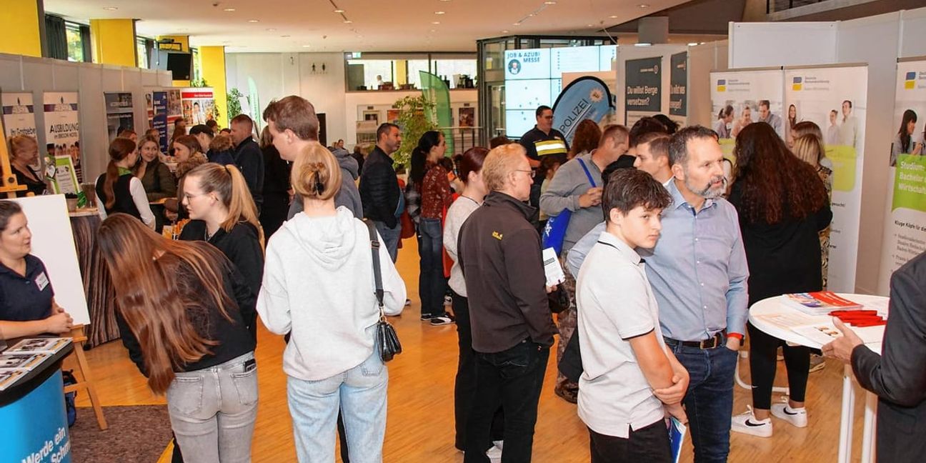 Großes Interesse bei der Azubi Messe.