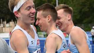 Die Goldjungs der VfL-Mittelstreckenstaffel 3x1000 Meter (von links): Samuel Schaal, Tim Hofmann und  Philipp Baron.Bild:  Reichert