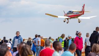 Der FSV Sindelfingen lädtzu seinenFlugtagen nach Deckenpfronn.