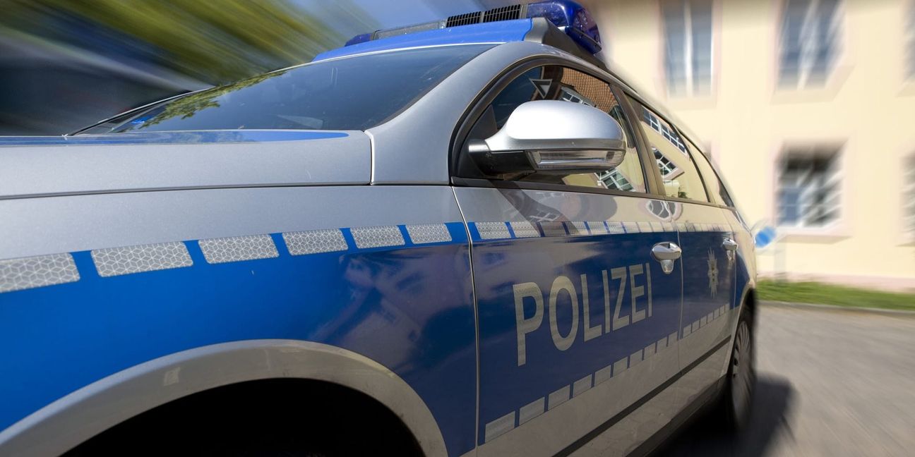 Die Polizei sucht Zeugen.