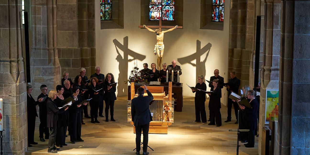 Premiere für den Sindelfinger Kammerchor unter Leitung von Jan-Benjamin Homolka.