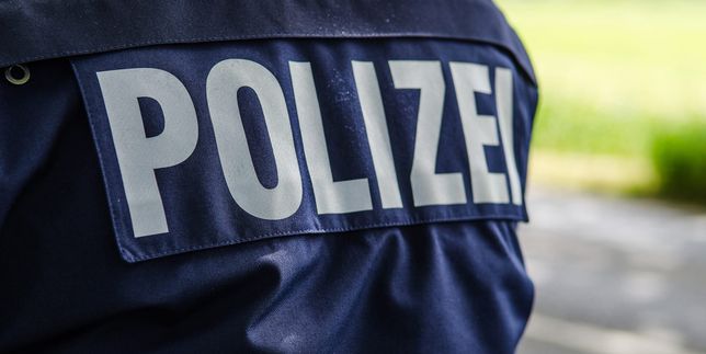 Wer einen konkreten Betrugsverdacht hat, kann die Polizei verständigen.