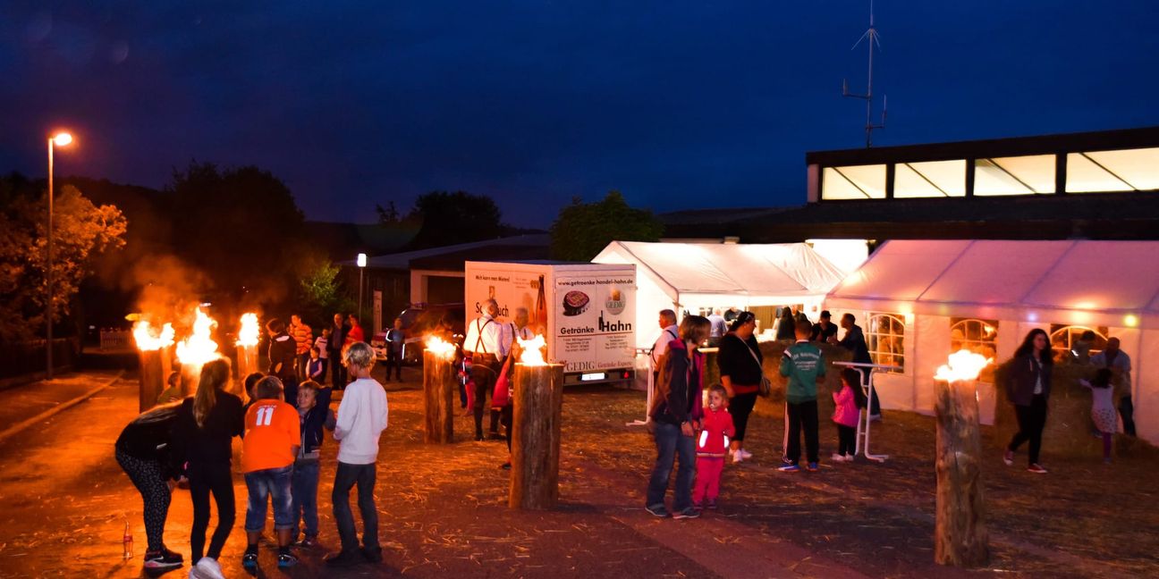 Gemütlichkeit beim Strohballenfest