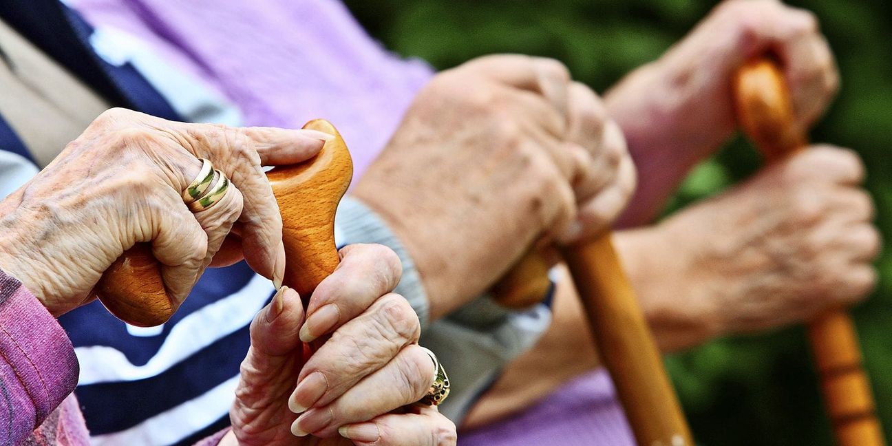 In Deutschland leben immer mehr 100-Jährige. (Symbolbild)