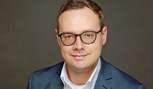 Dr. Pierre Pfütsch.