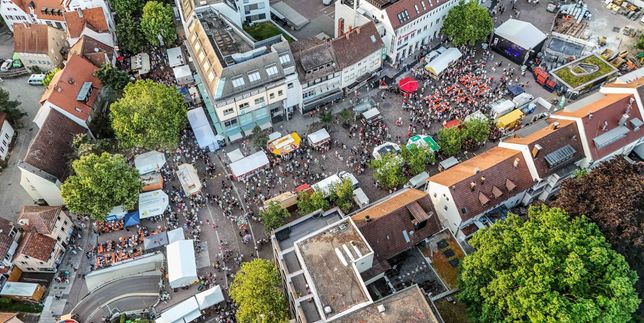 Die Sindelfinger Altstadt als Flaniermeile.