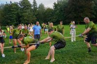 Tauziehen im Sommerhofenpark bei der Stadtwerke Teamchallenge