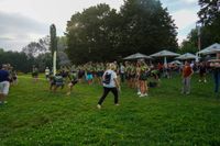 Tauziehen im Sommerhofenpark bei der Stadtwerke Teamchallenge