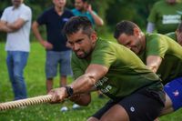 Tauziehen im Sommerhofenpark bei der Stadtwerke Teamchallenge