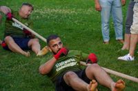 Tauziehen im Sommerhofenpark bei der Stadtwerke Teamchallenge