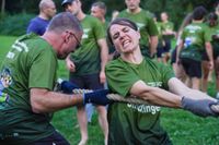 Tauziehen im Sommerhofenpark bei der Stadtwerke Teamchallenge