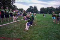 Tauziehen im Sommerhofenpark bei der Stadtwerke Teamchallenge