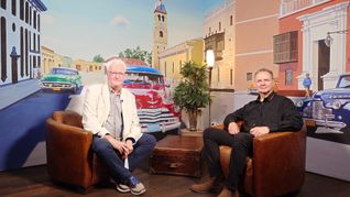 Klaus Zimmermann (rechts), bei der Gültsteiner Firma EMT für das Marketing verantwortlich, stellt im Stadtgespräch Böblingen mit Hans-Jörg Zürn (Sindelfinger Zeitung/Böblinger Zeitung) die Reihe Kultur im Freien vor.