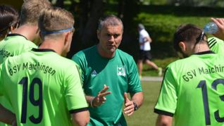 Thomas Wohland in seiner Zeit als Trainer des GSV Maichingen II. Nun soll der 49-Jährige die erste Mannschaft vor dem Abstieg aus der Landesliga bewahren. Bild: Zvizdiç