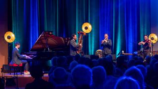 Beim Abschlusskonzert im Böblinger Sparkassen-Forum: Die Hanke Brothers (von links) Jonathan, Fabian, David und Lukas.