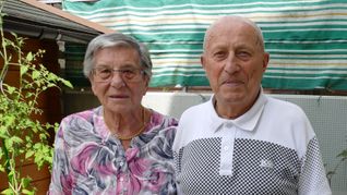 Emma und Siegfried Harnisch feiern am 1. August Eiserne Hochzeit.