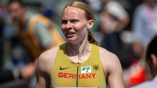 Die Sindelfingerin Bianca Wessolly reiste als Touristin nach Paris und sah im Olympiastadion wie die deutsche 100-Meter-Staffel die Bronzemedaille gewann. Bild: Eibner