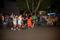 Sindelfingen tanzt beim Salsa-Abend in der Kleinen Mercedesstaße.