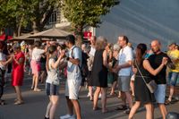 Sindelfingen tanzt beim Salsa-Abend in der Kleinen Mercedesstaße.