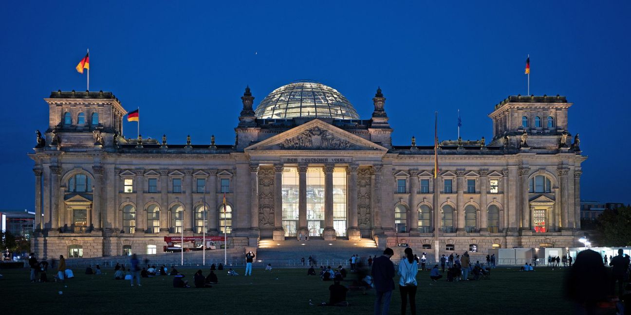Wer den Reichstag als Kanzler betritt, ist noch nicht klar.
 Foto: dpa/Monika Skolimowska